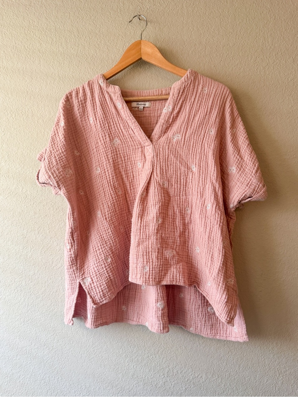 Madewell Embroidered Daisy Boxy Soft Pink Gauze V-Neck Split-Hem Tunic Large